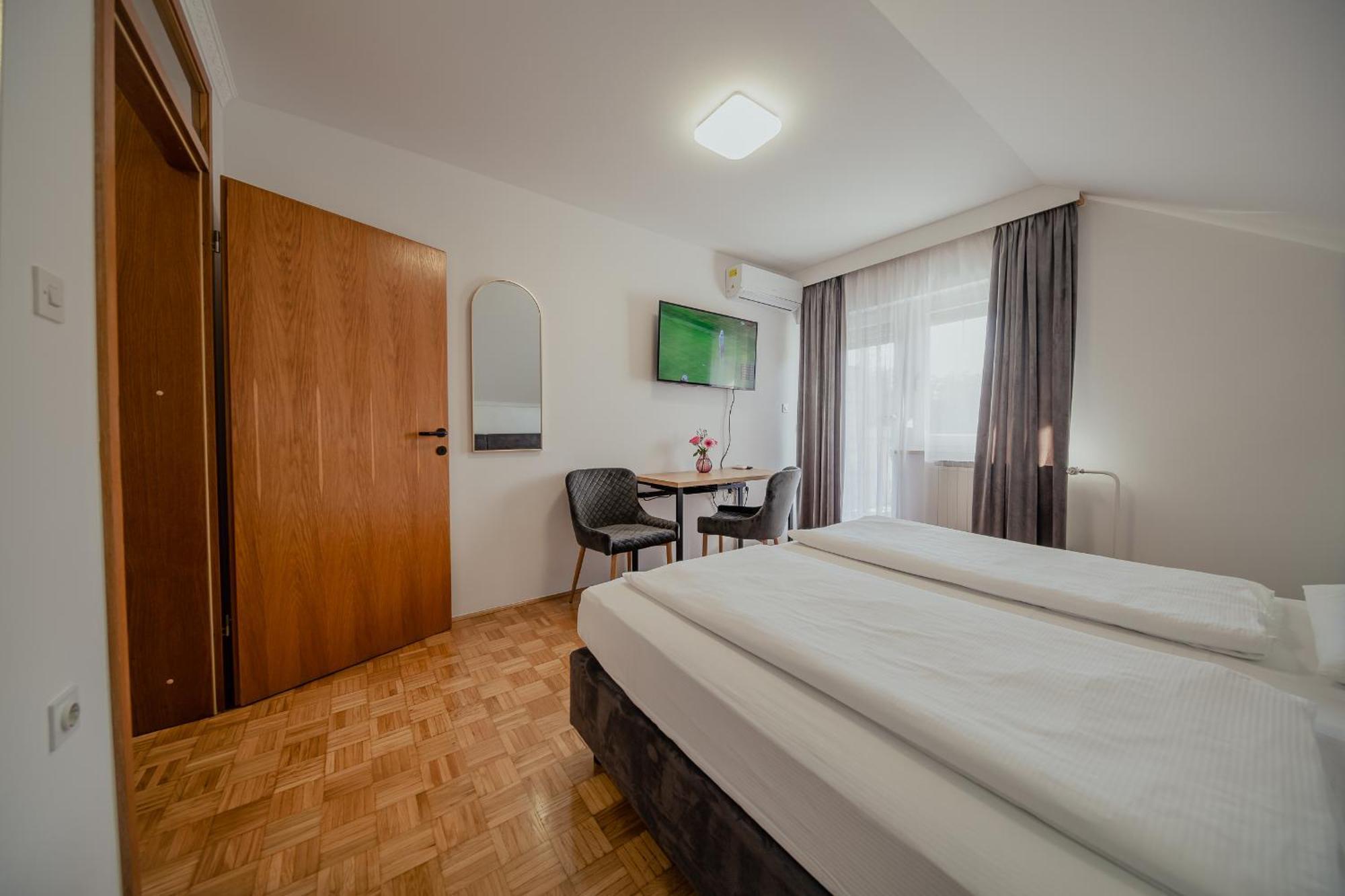 Hotel Maj