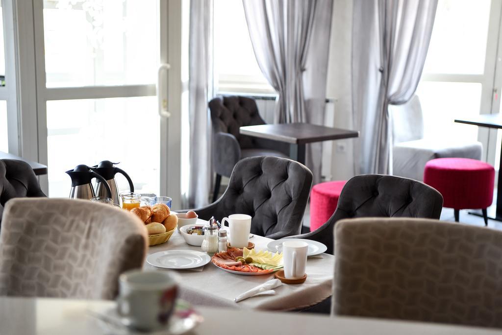 Hotel Maj 3*